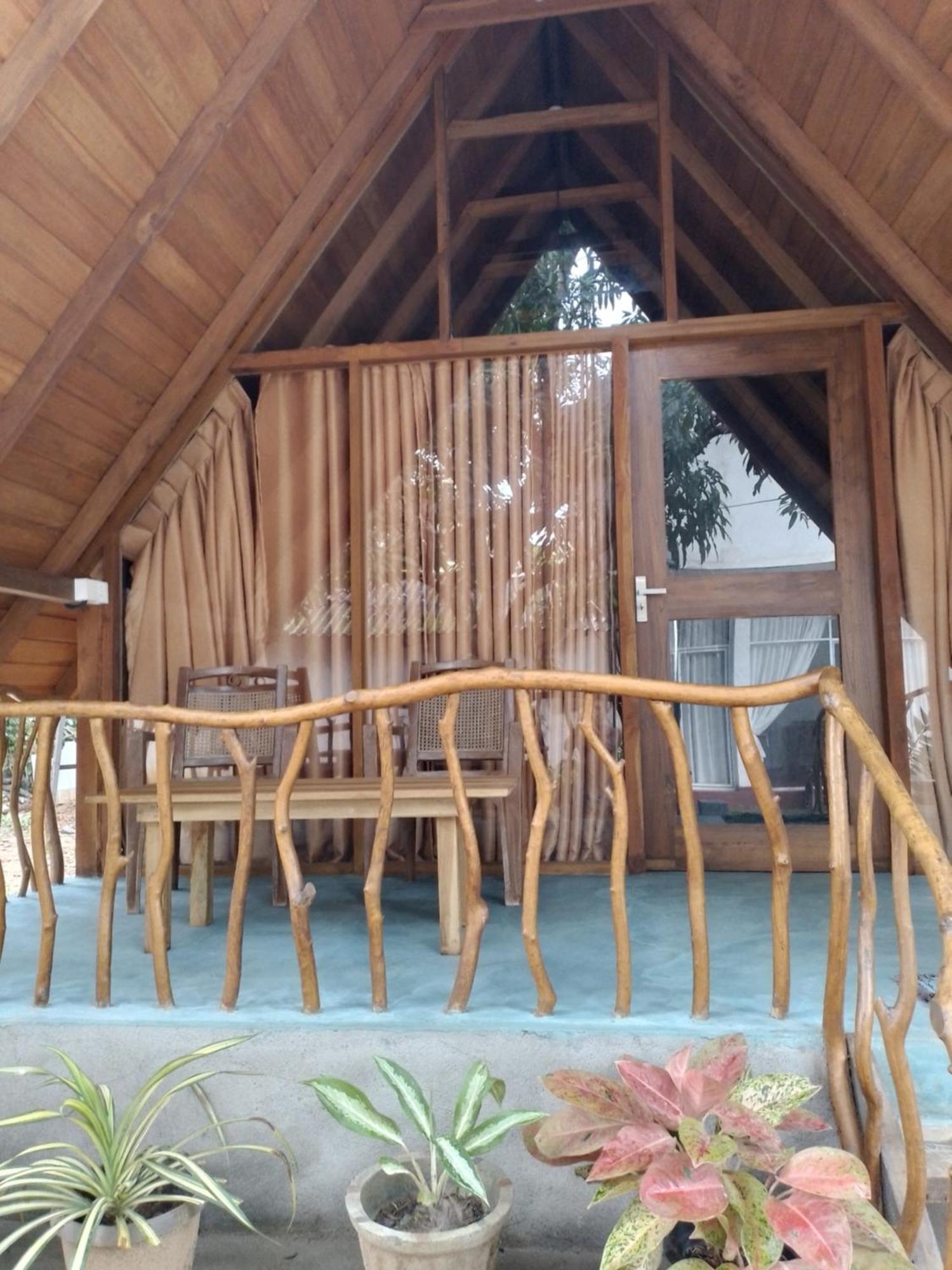 Habarana New Star Homestay Eksteriør billede