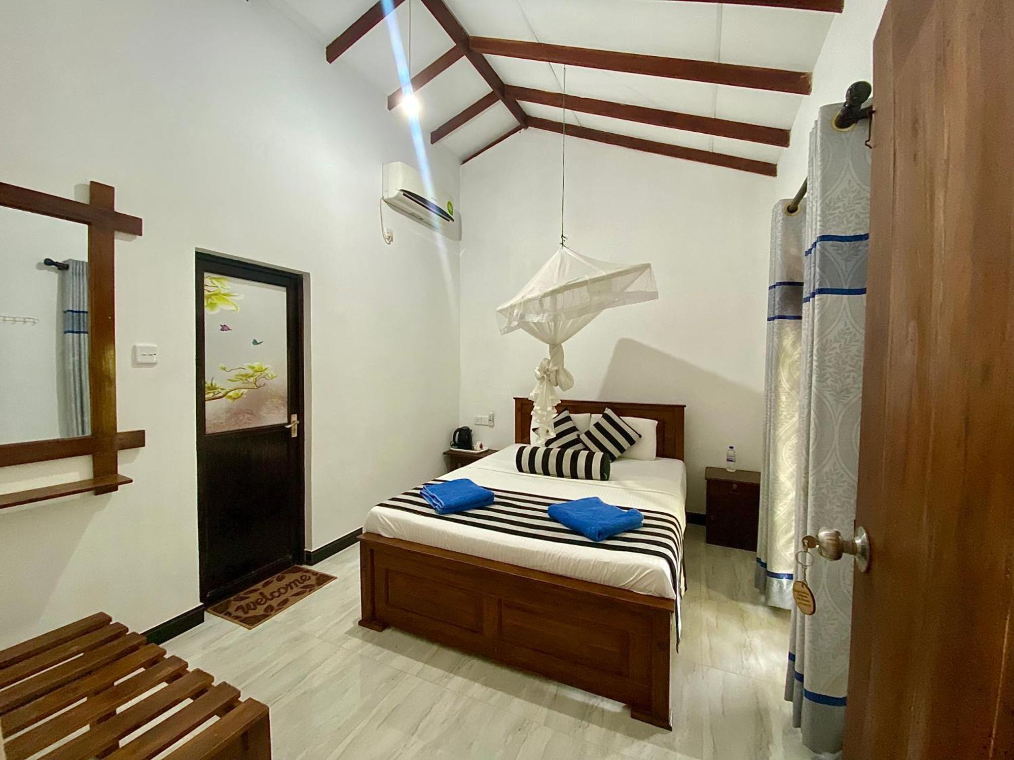 Habarana New Star Homestay Eksteriør billede
