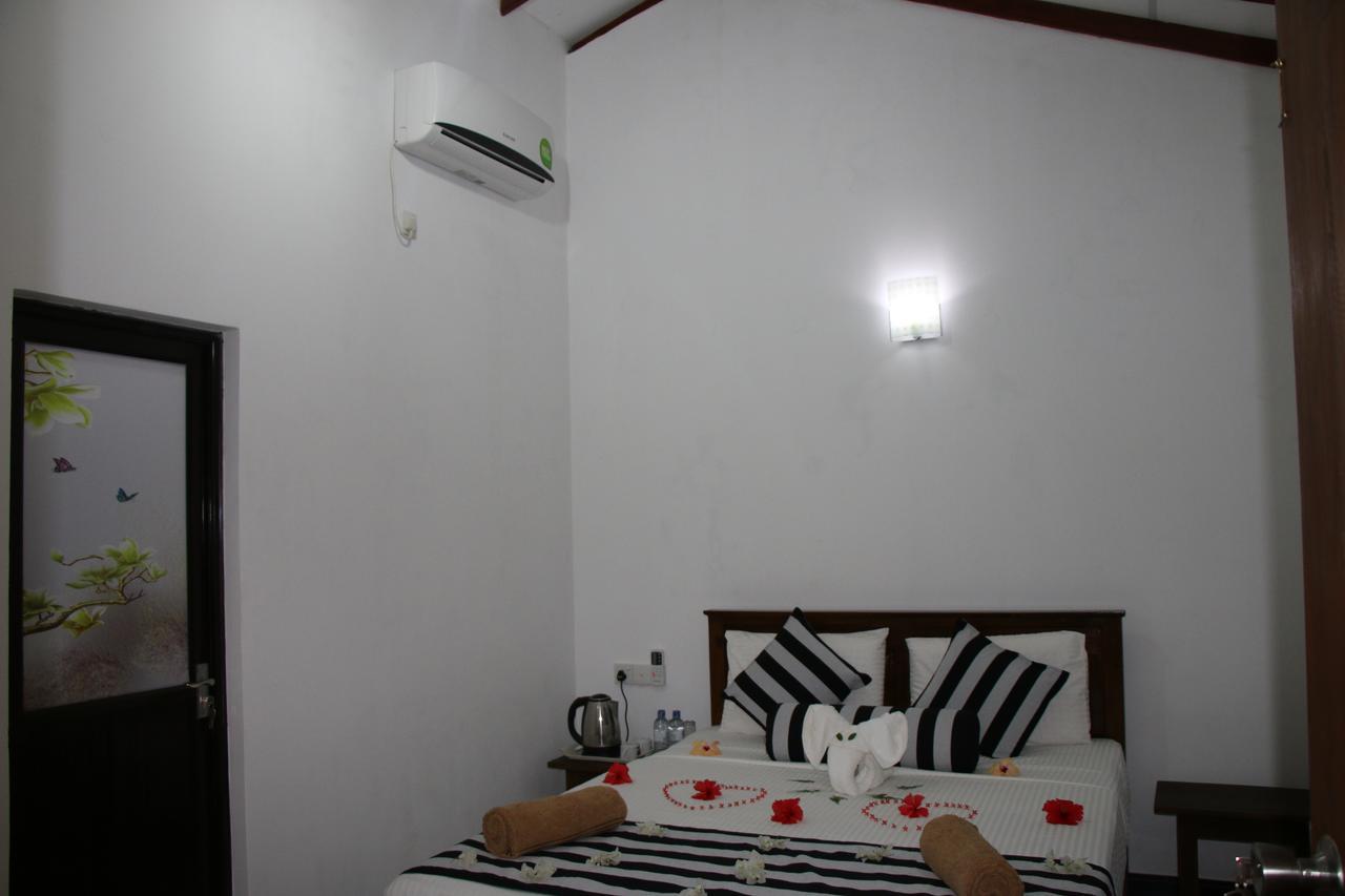 Habarana New Star Homestay Eksteriør billede