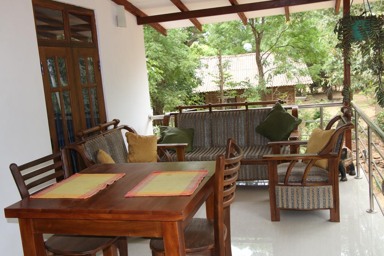Habarana New Star Homestay Eksteriør billede
