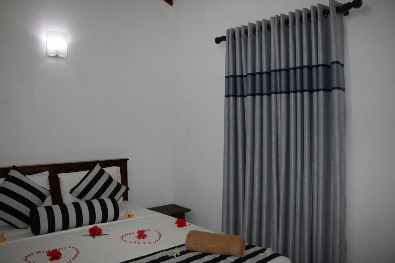 Habarana New Star Homestay Eksteriør billede